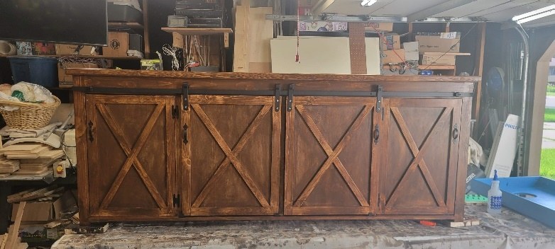 Kitchen Bar and Island example 3